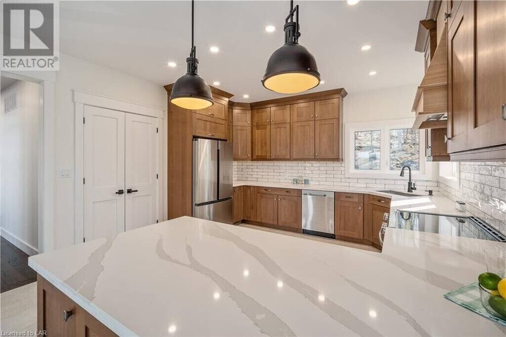 Photo of Kitchen in Lake of Bays