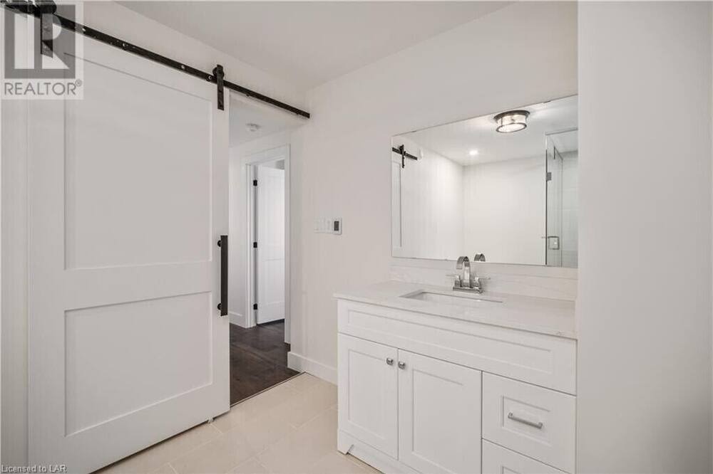 Photo of Bedroom in Lake of Bays