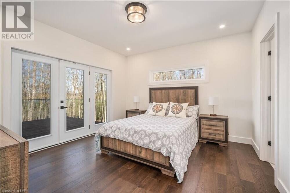 Photo of Bedroom in Lake of Bays