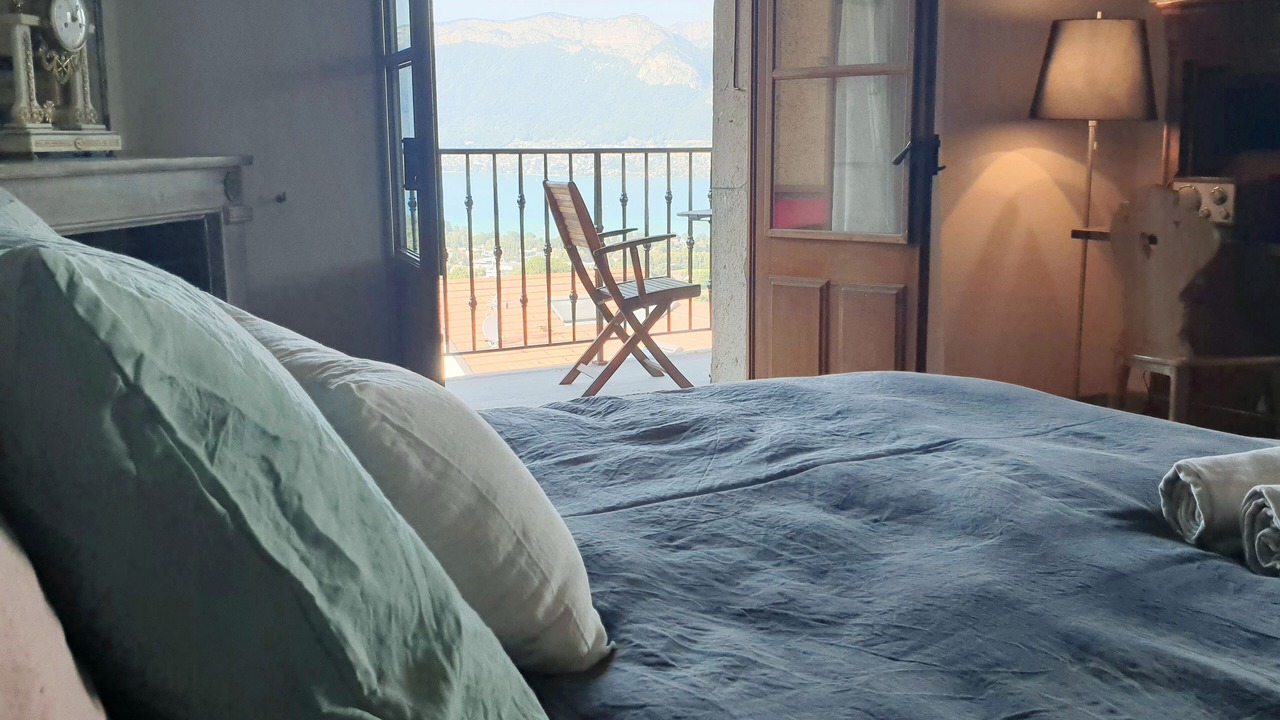 Photo of Bedroom in Saint-Jorioz