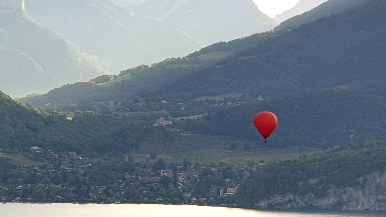 Photo of Patio Balcony in Saint-Jorioz