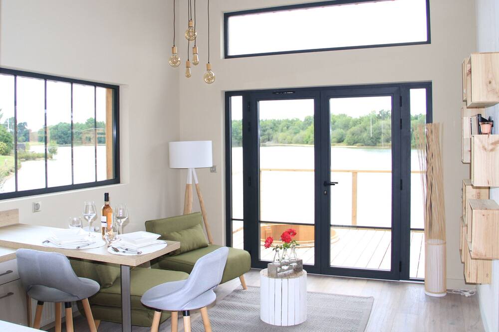 Photo of Livingroom in Saint-Pardon-de-Conques