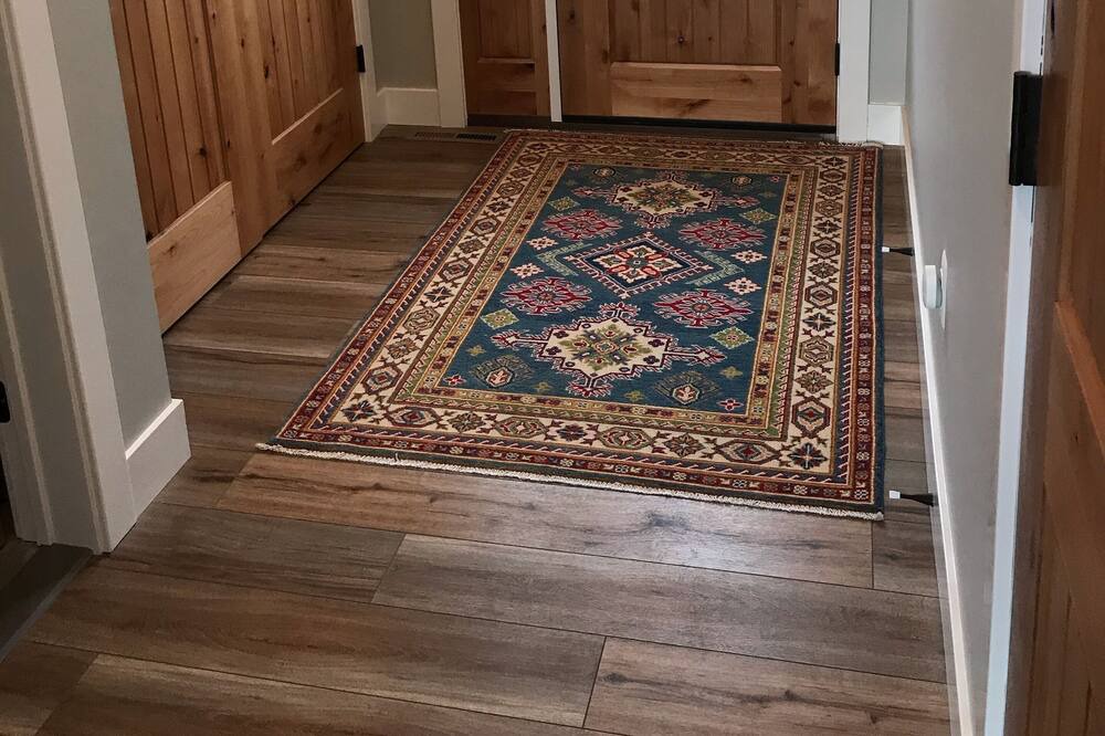 Photo of Others in Curtis