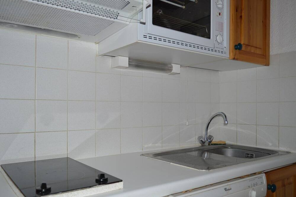 Photo of Kitchen in Pyrenees 2000