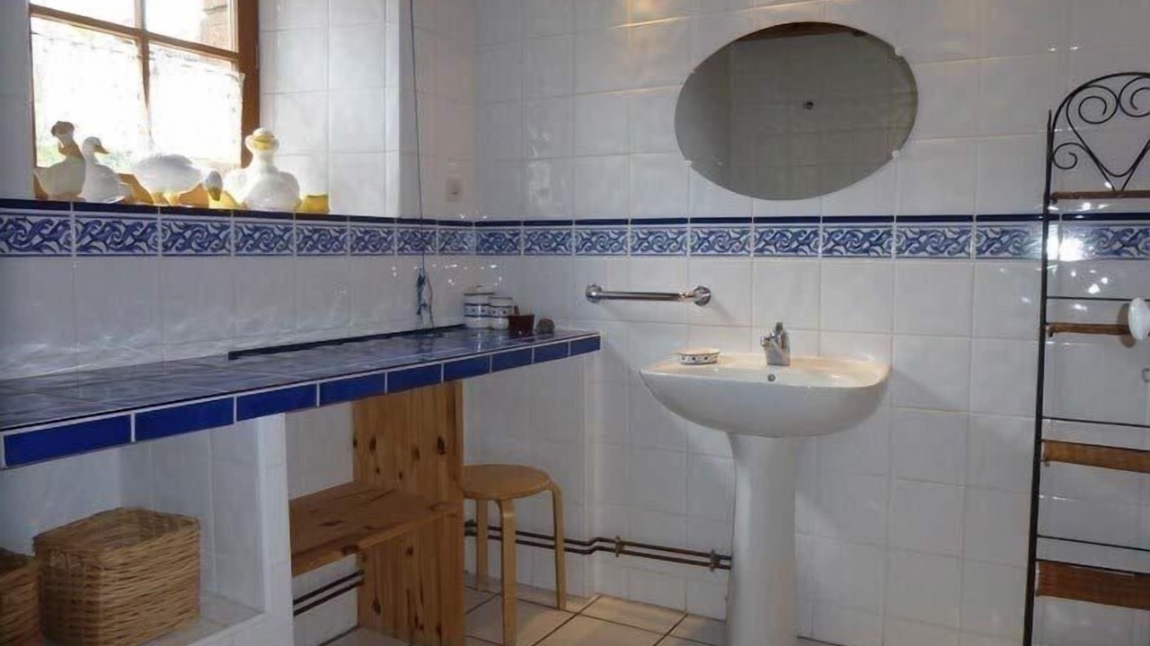 Photo of Bathroom in Saint-Julien-des-Chazes