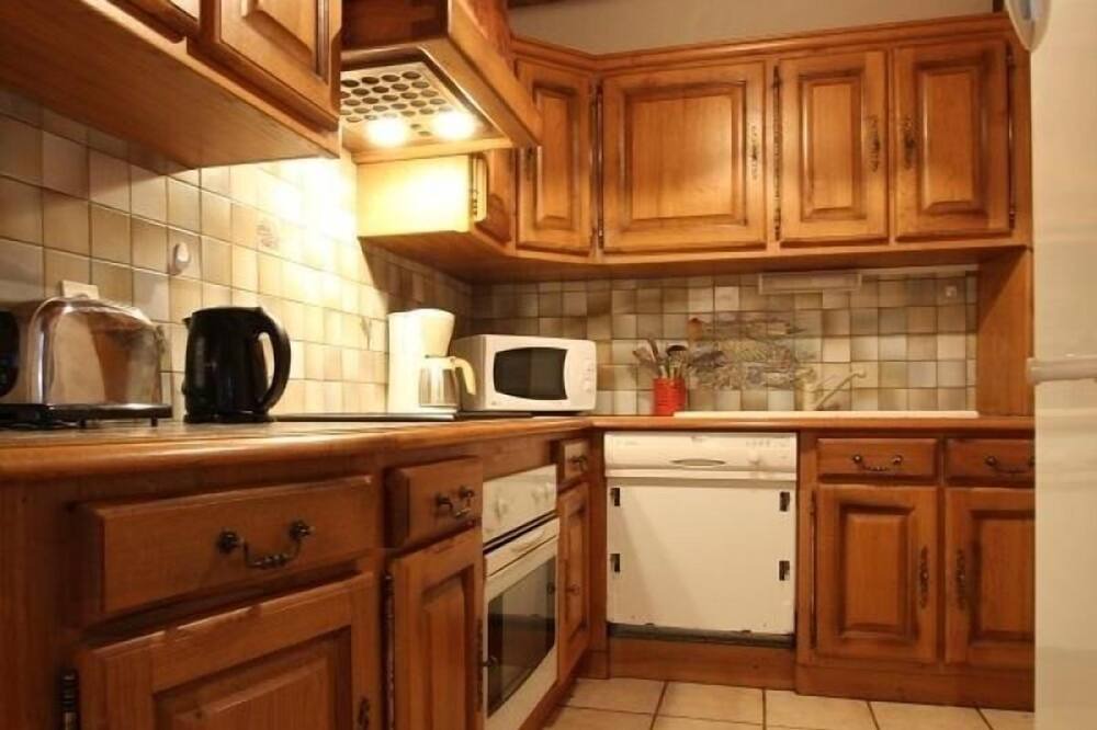 Photo of Kitchen in Saint-Julien-des-Chazes