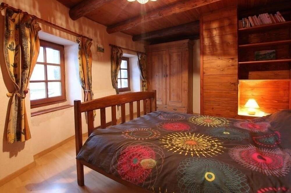 Photo of Bedroom in Saint-Julien-des-Chazes