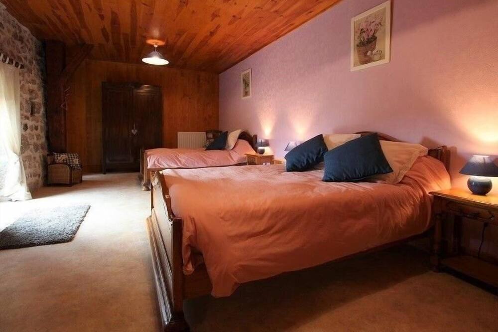 Photo of Bedroom in Cubelles