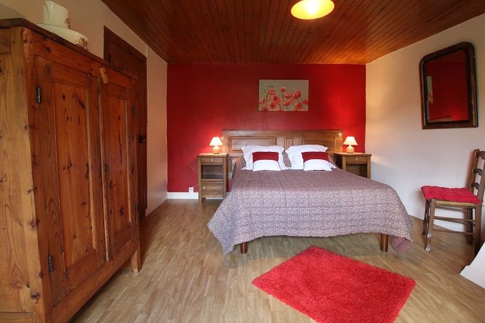 Photo of Bedroom in Cubelles