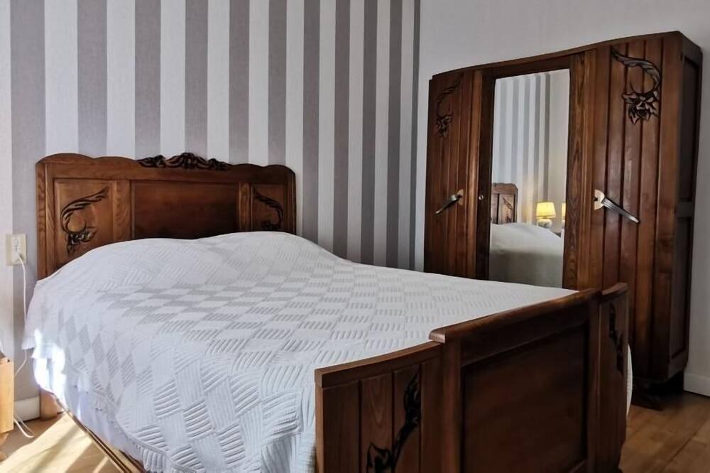 Photo of Bedroom in Aiguihe