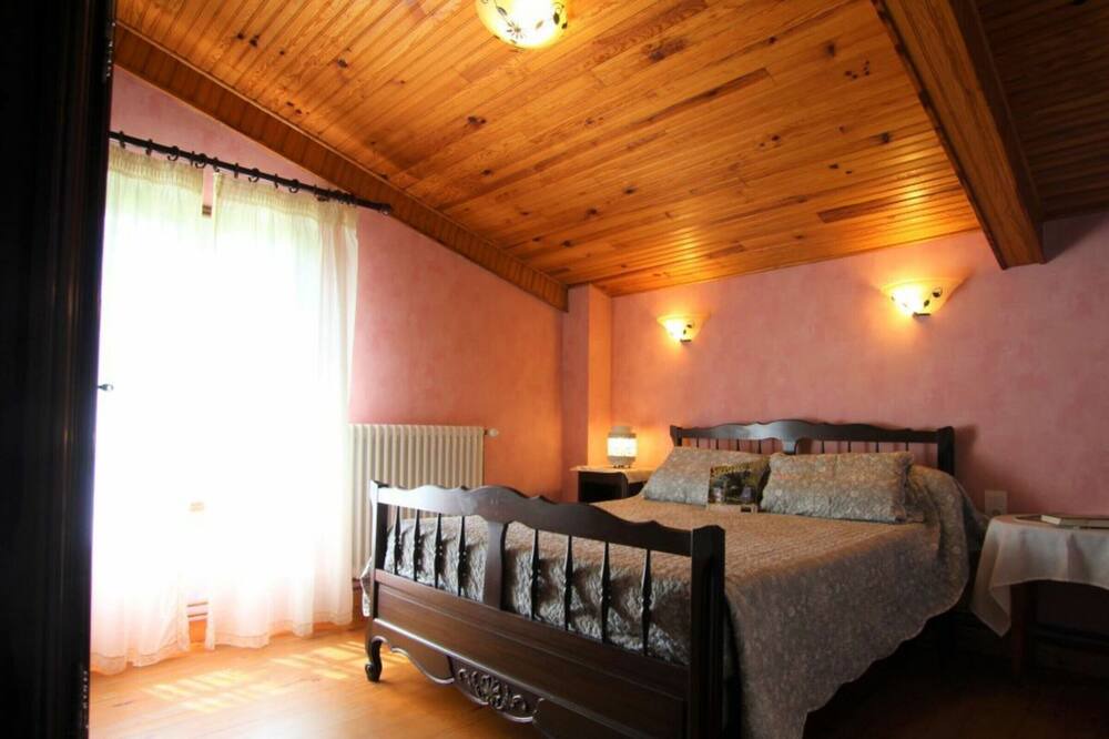 Photo of Bedroom in Auzon Communaute