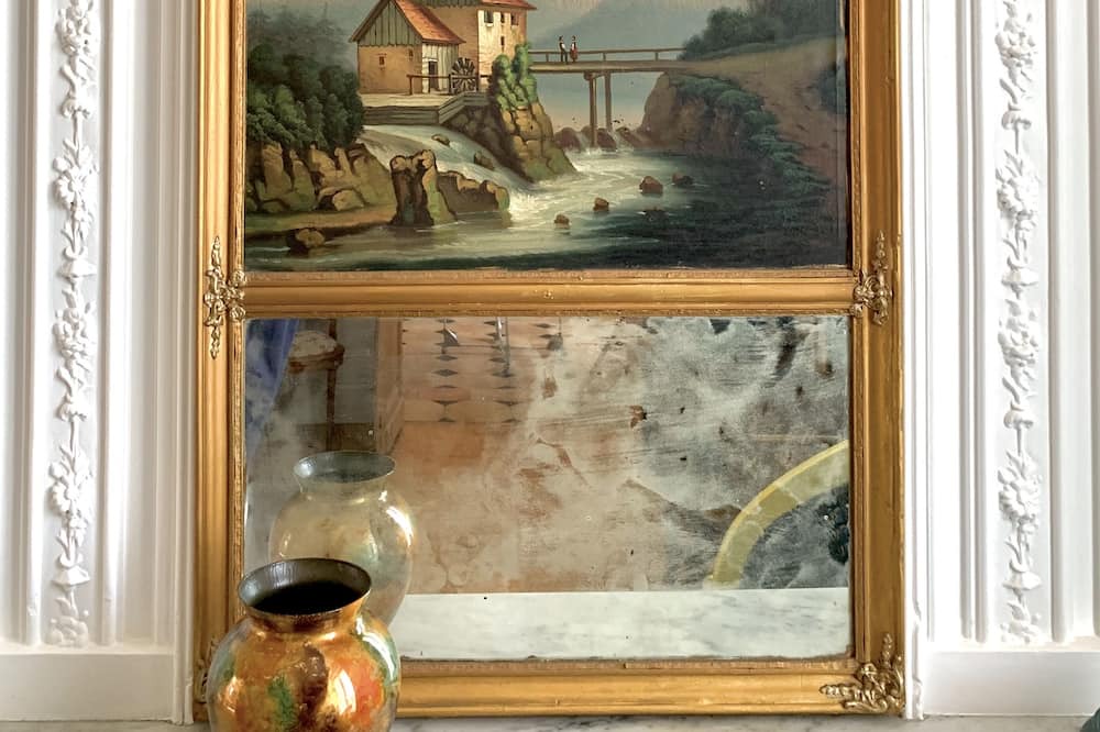 Photo of Others in Verac