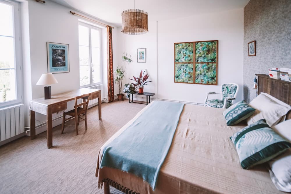 Photo of Bedroom in Verac