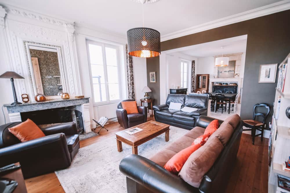 Photo of Livingroom in Verac