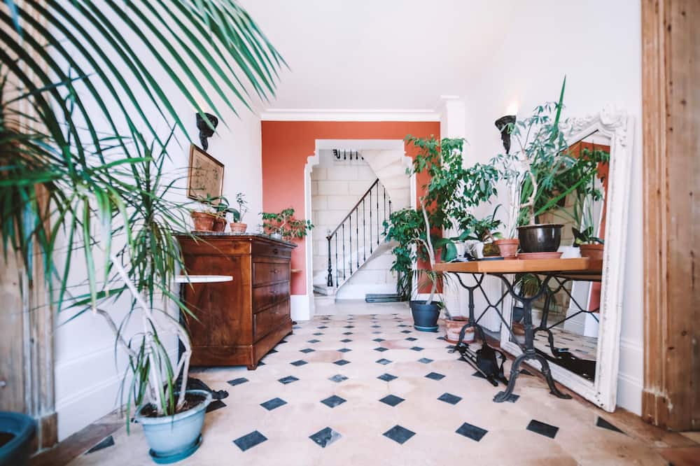 Photo of Others in Verac