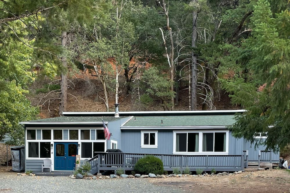 Photo of Outdoor in Douglas City