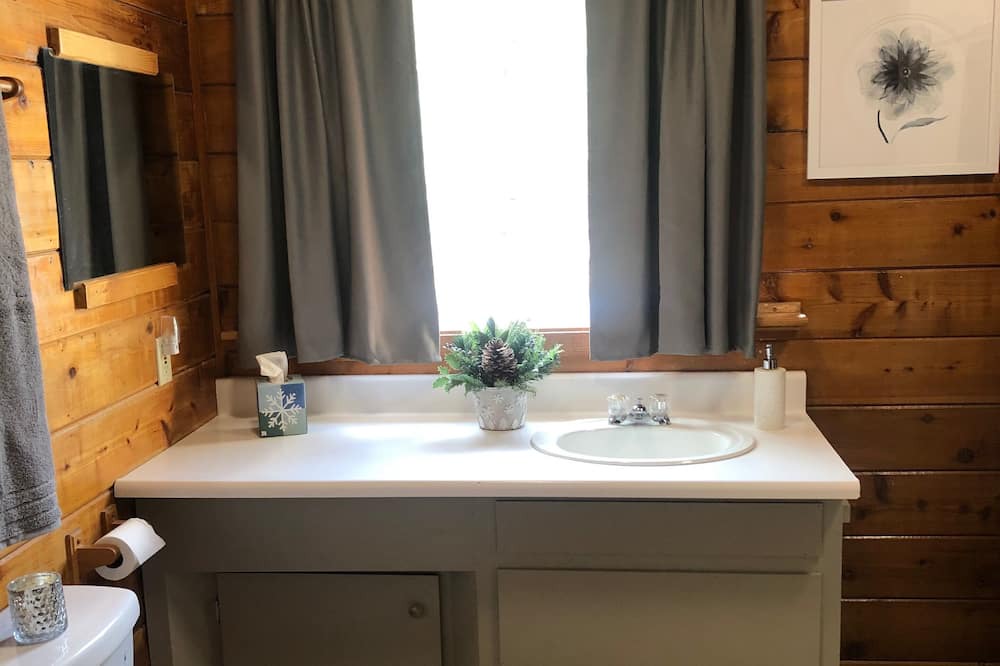 Photo of Bathroom in Douglas City