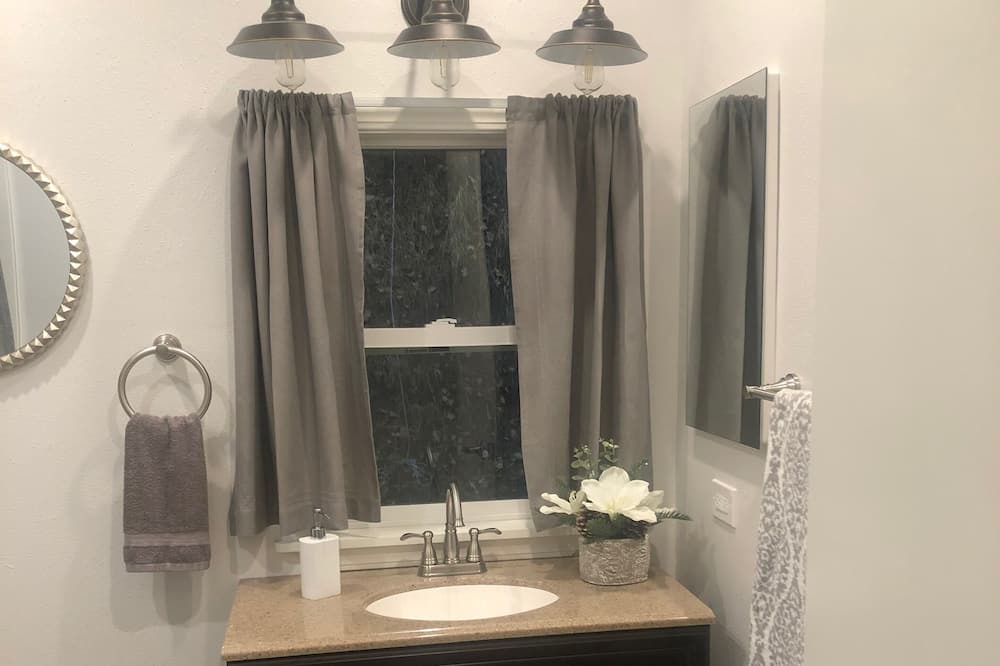 Photo of Bathroom in Douglas City