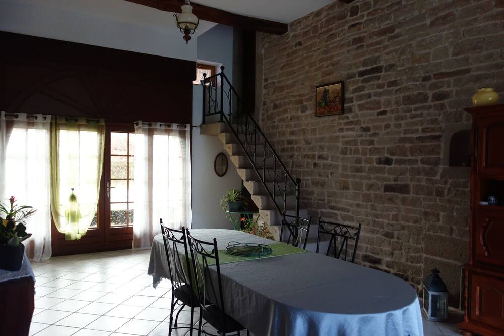 Photo of Livingroom in Le Clerjus