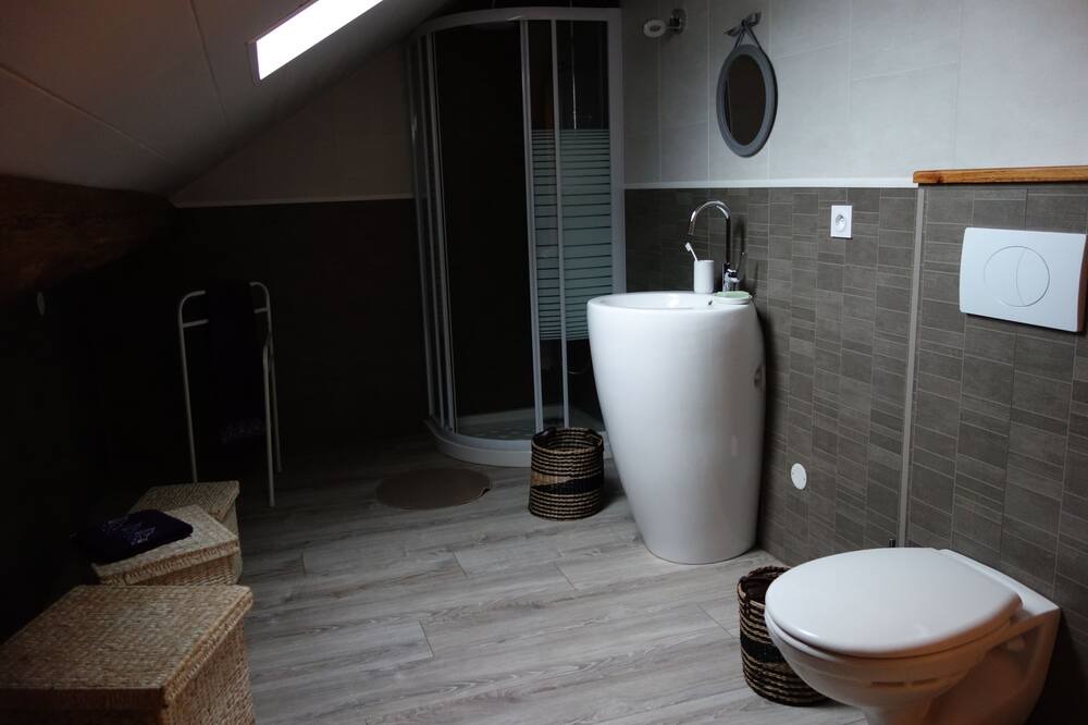 Photo of Bathroom in Le Clerjus