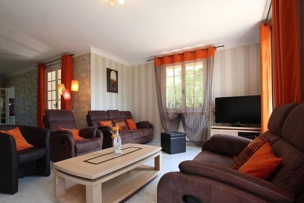 Photo of Livingroom in Arsac-en-Velay
