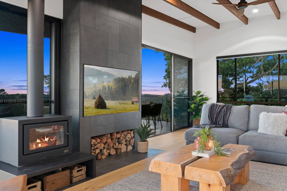 Photo of Livingroom in Booroobin