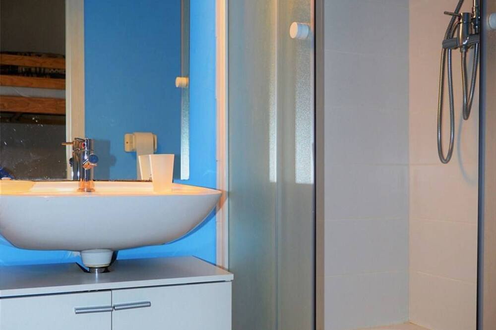 Photo of Bathroom in Pyrenees 2000