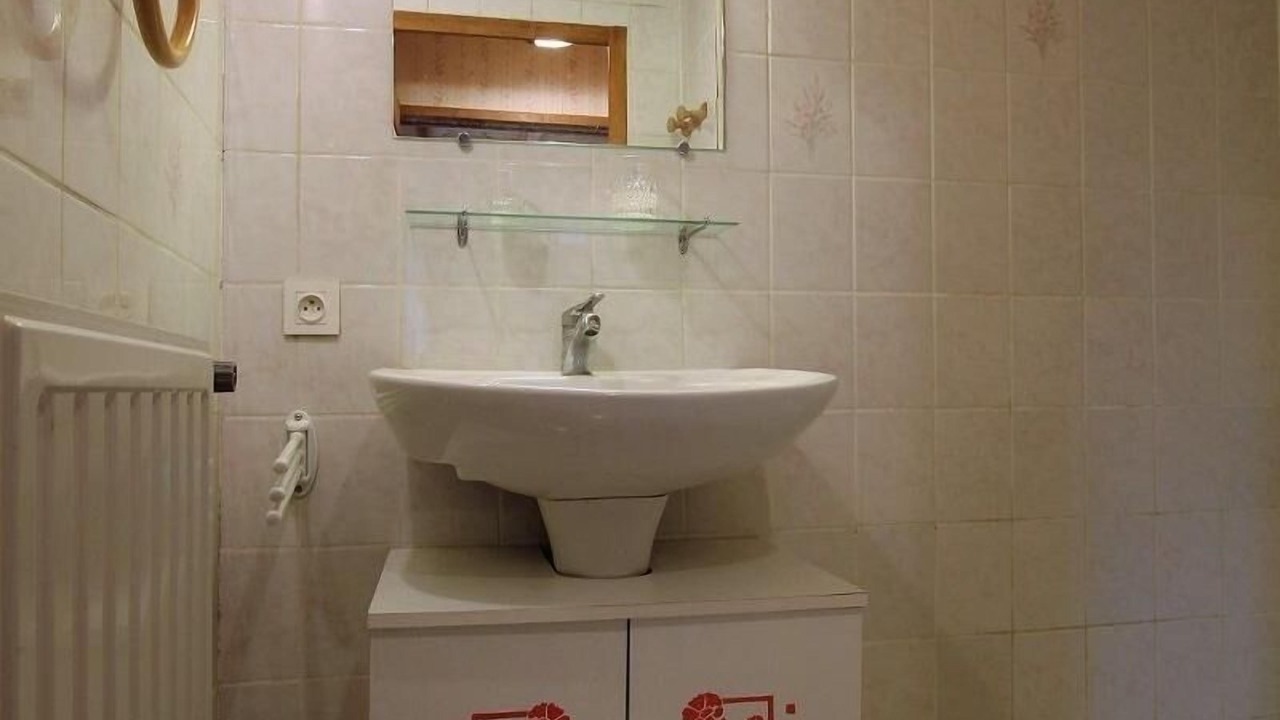 Photo of Bathroom in Saint-Cirgues