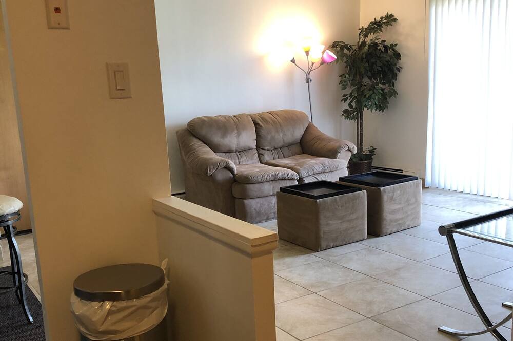 Photo of Livingroom in Maple Heights