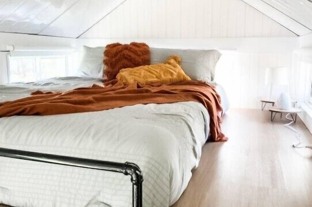 Photo of Others in Eagleton