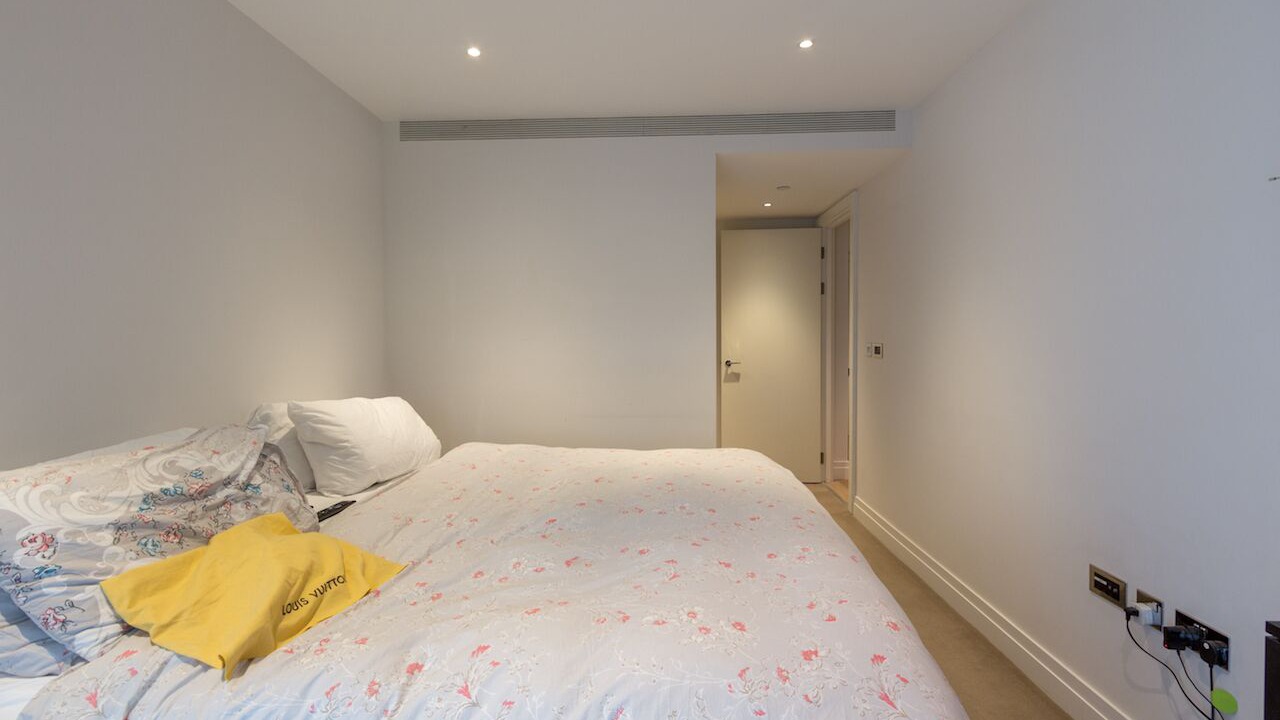 Photo of Others in Vauxhall