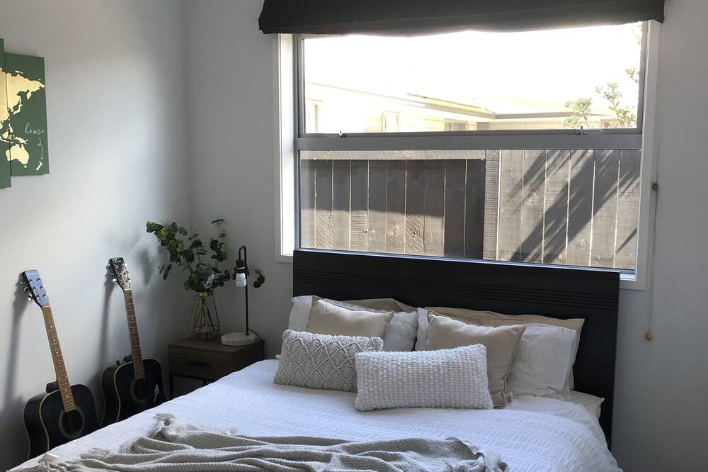 Photo of Bedroom in Papamoa Beach