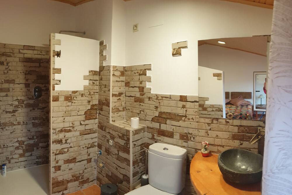 Photo of Bathroom in Santa Cruz de Moya
