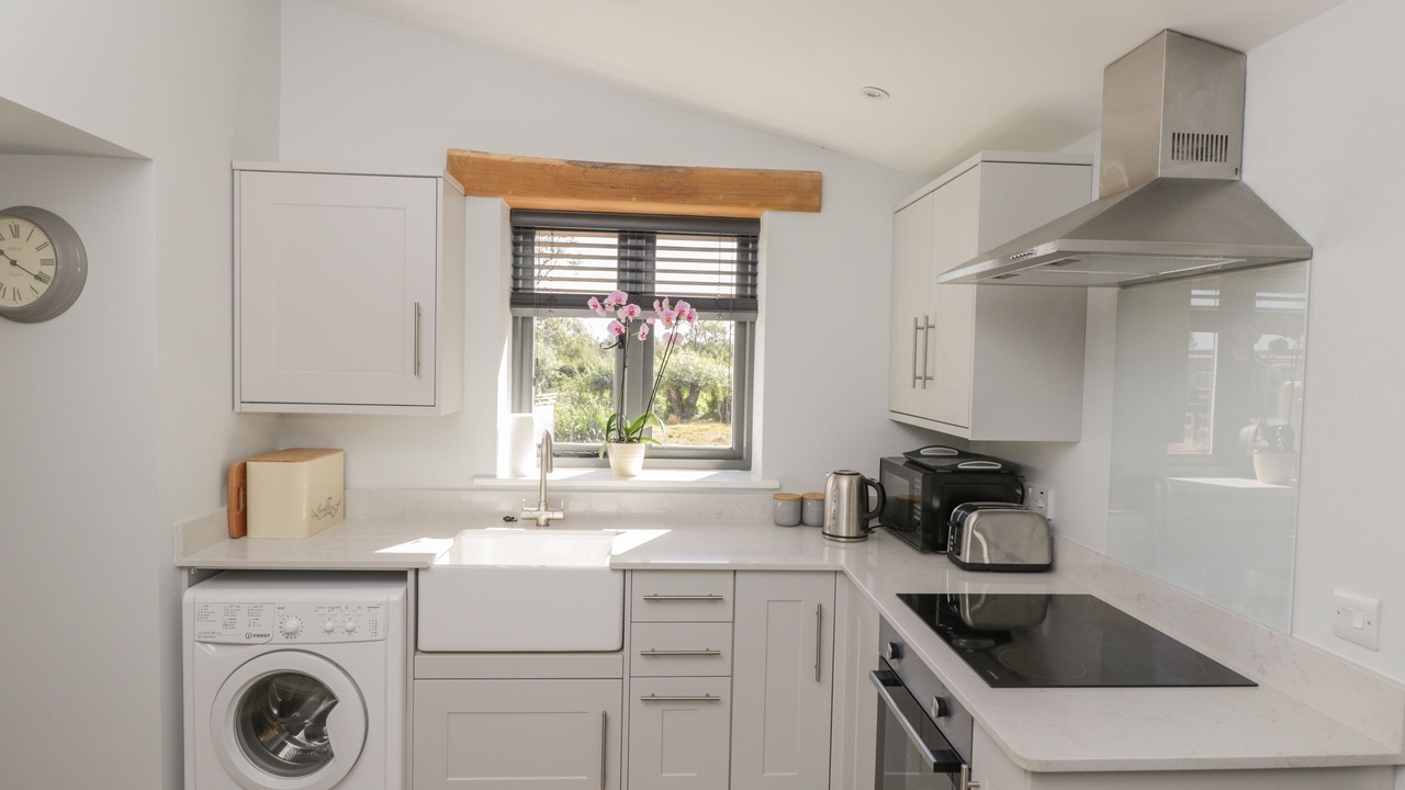 Photo of Others in South Leigh