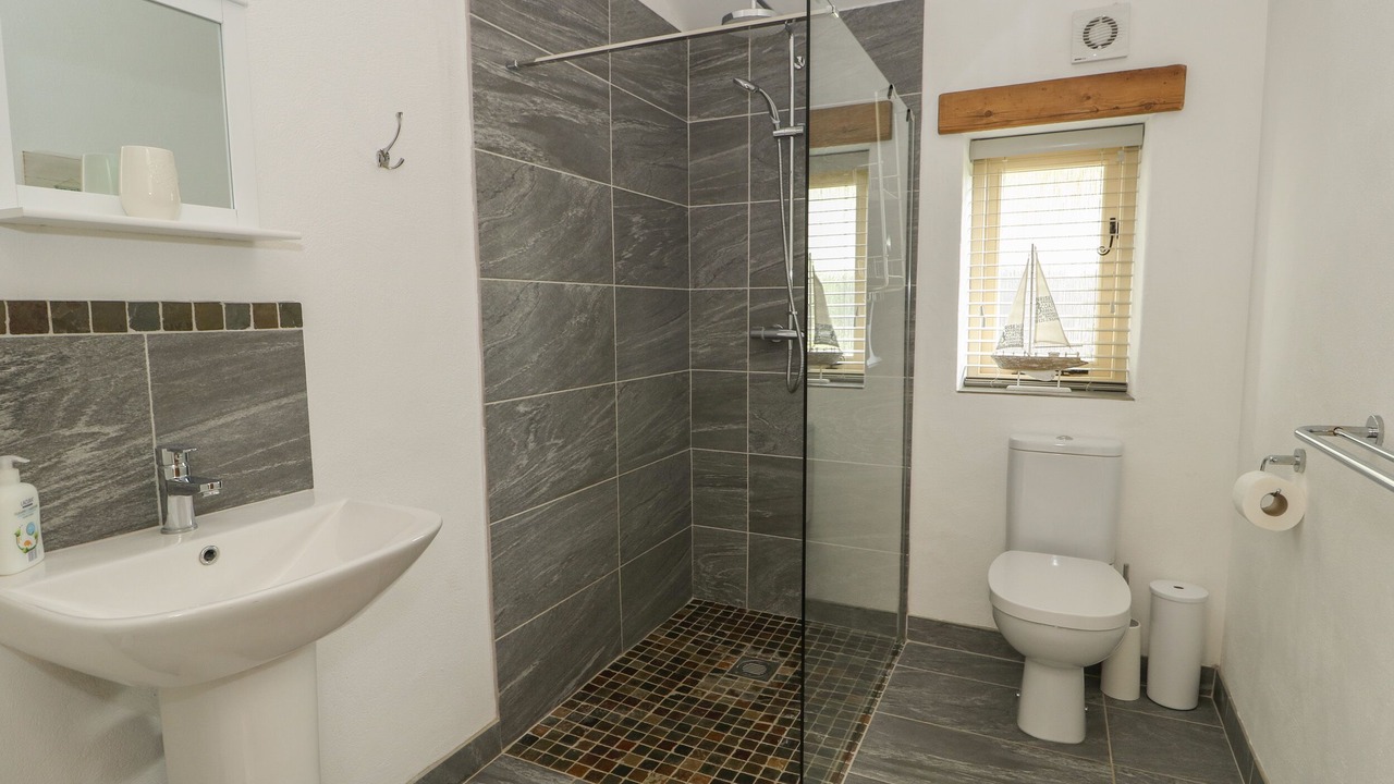 Photo of Bathroom in Spalding