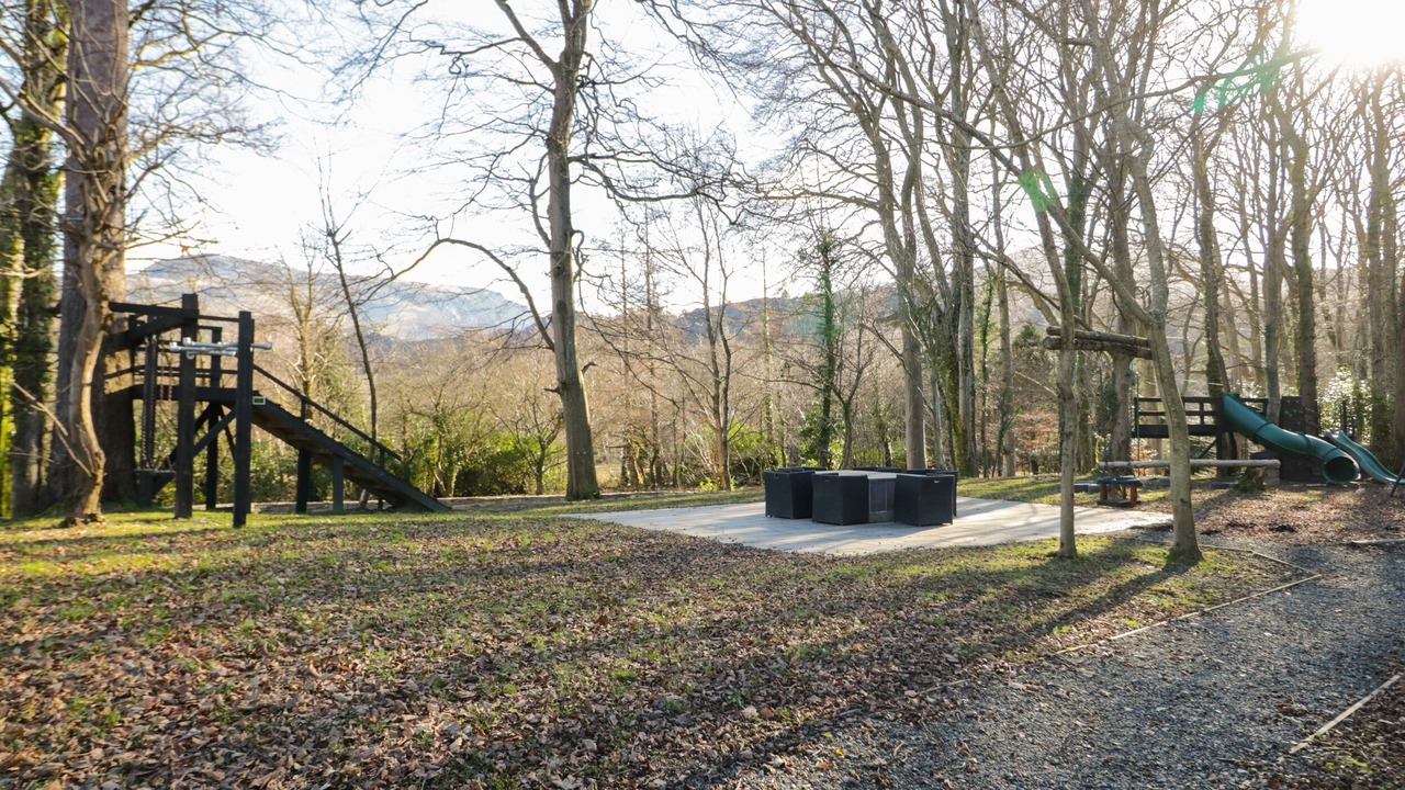 Photo of Others in Bethesda