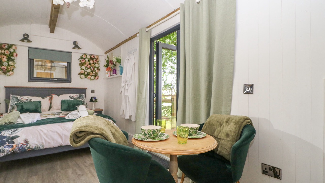 Photo of Others in Wing