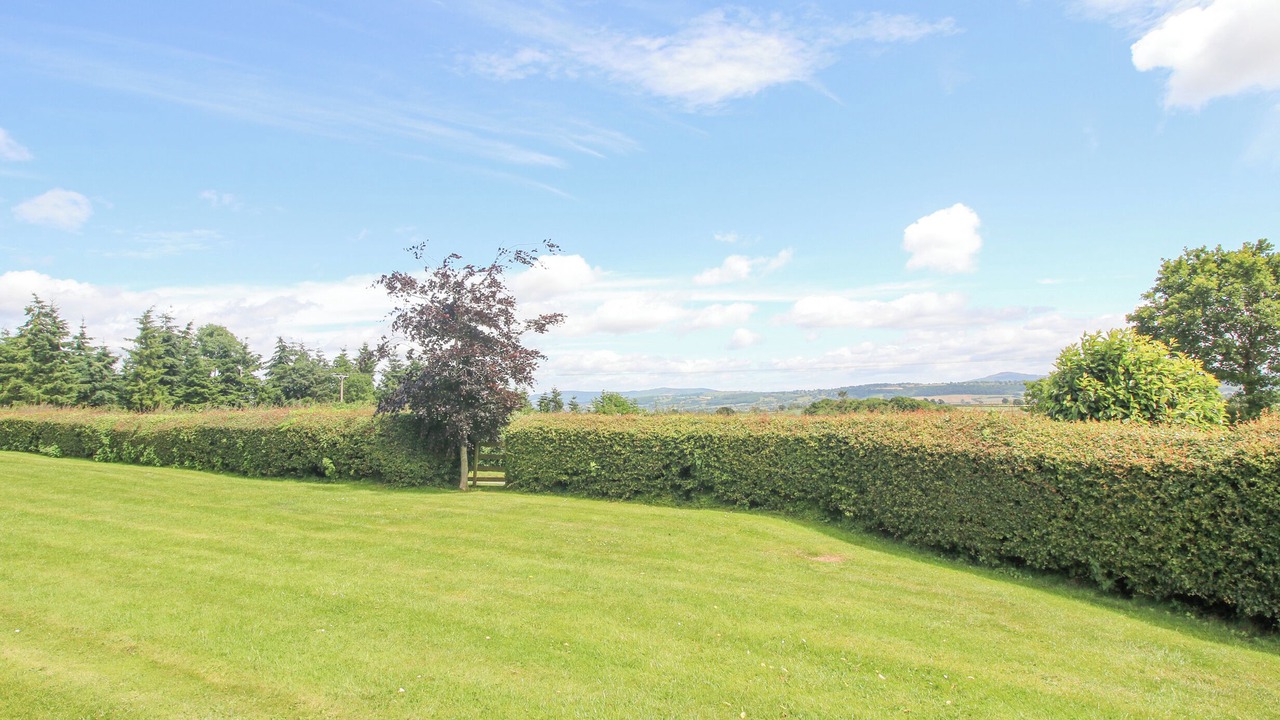 Photo of Others in Onibury