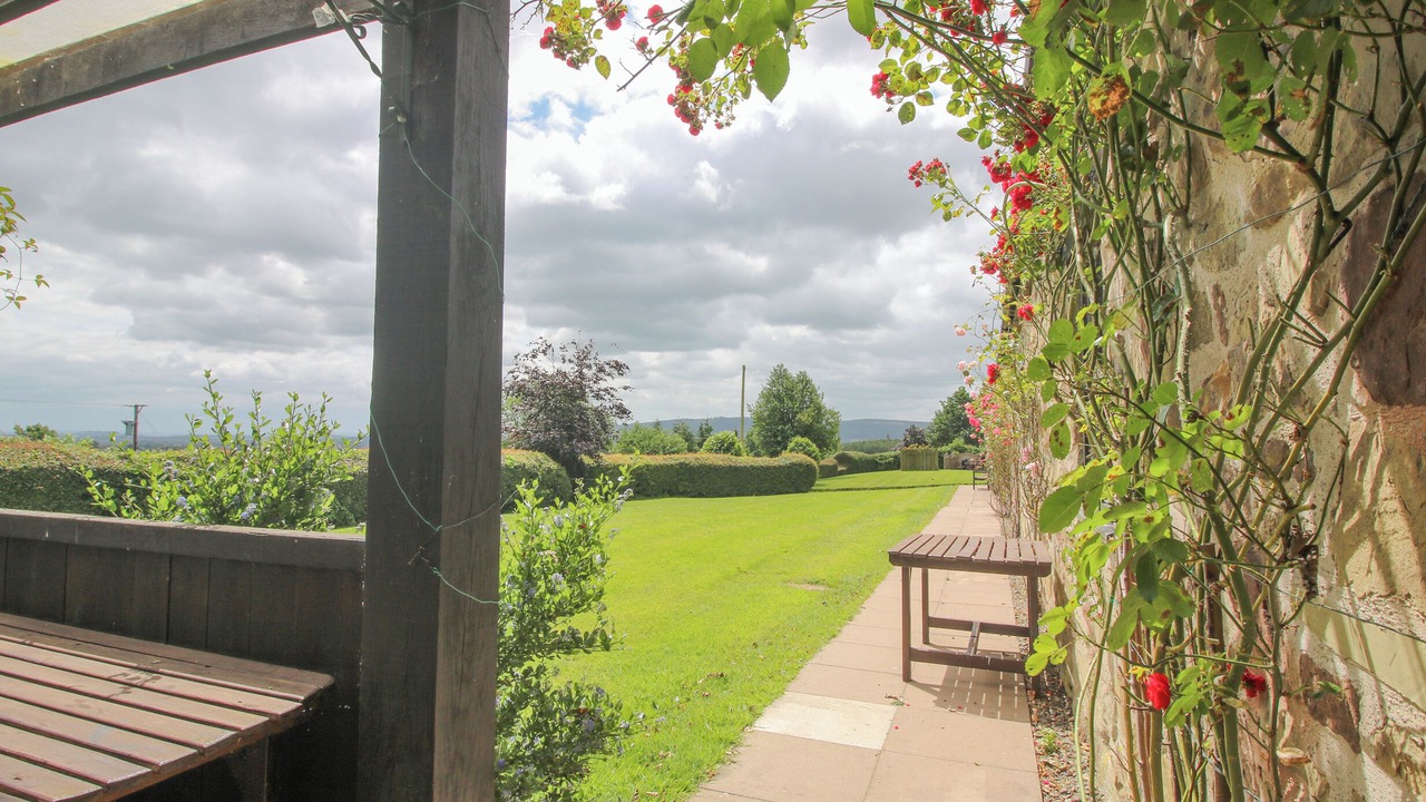 Photo of Others in Onibury