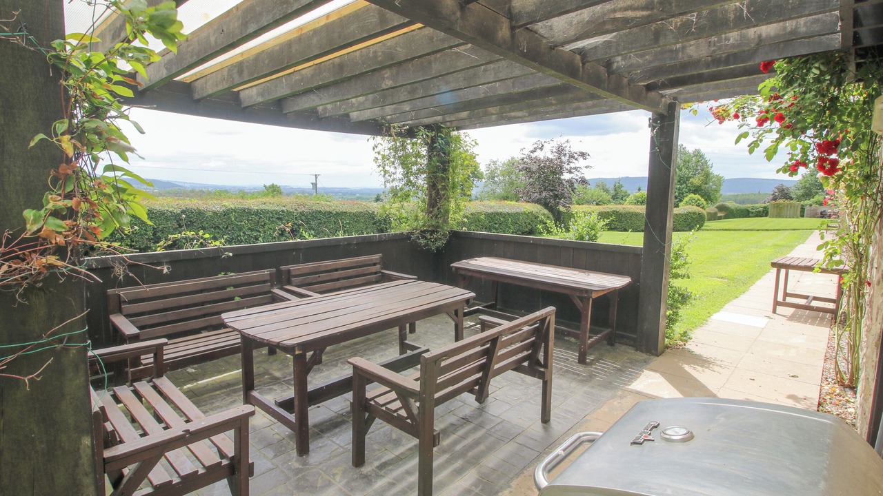 Photo of Outdoor in Onibury