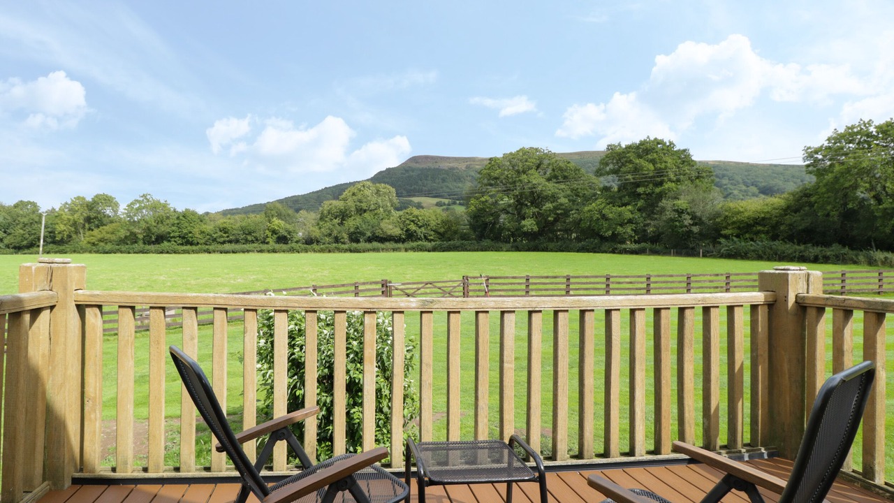 Photo of Others in Llantilio Pertholey