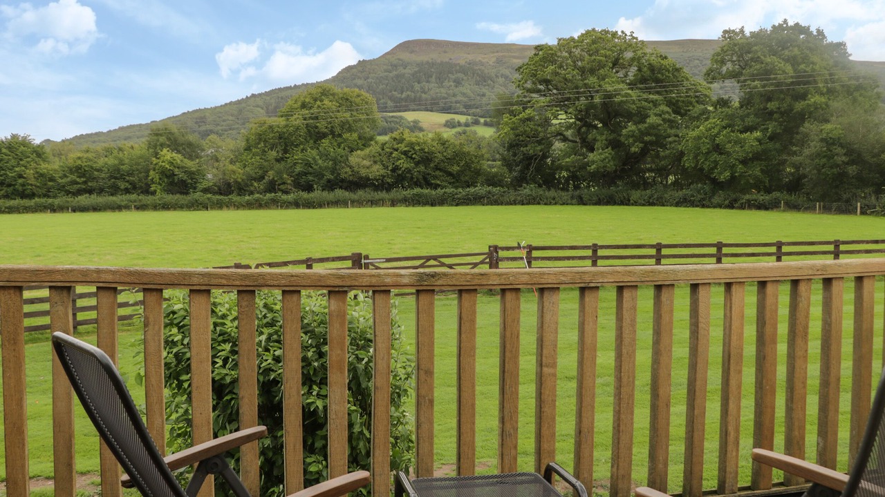 Photo of Others in Llantilio Pertholey