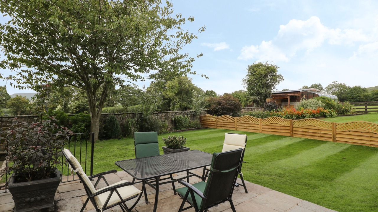 Photo of Others in Llantilio Pertholey