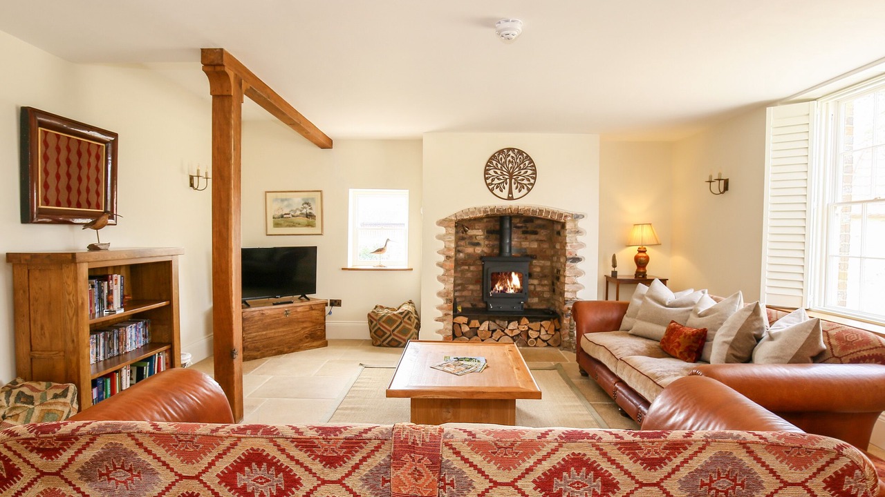 Photo of Others in South Leigh