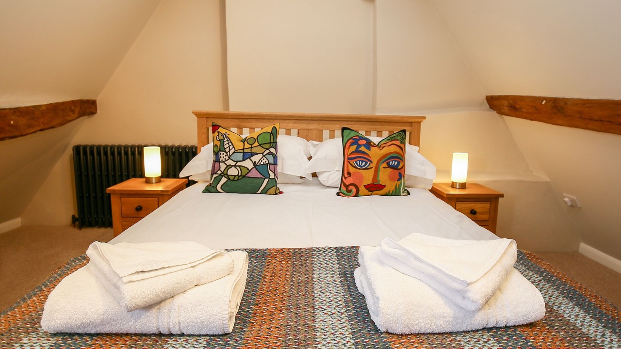 Photo of Others in South Leigh