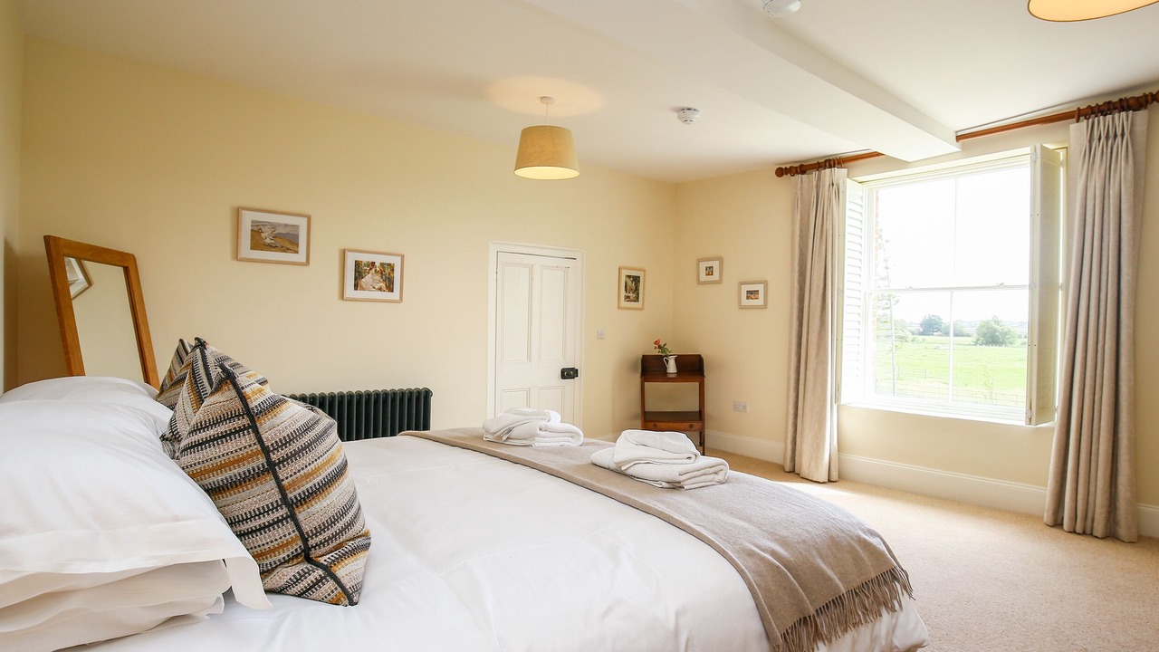 Photo of Others in South Leigh