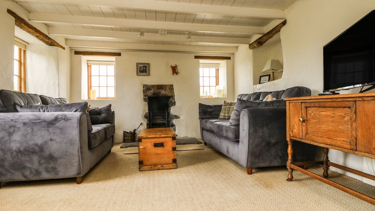 Photo of Bedroom in Helford Passage