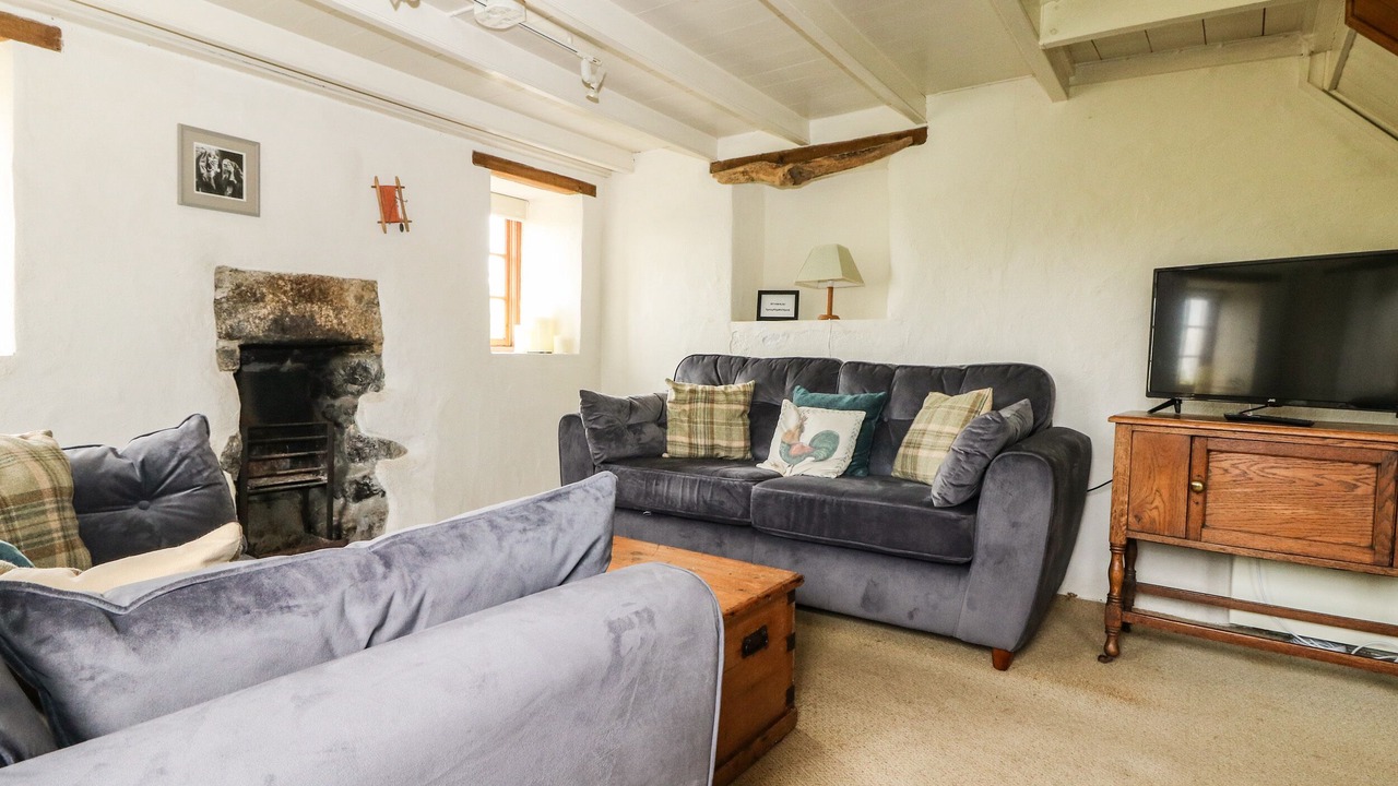 Photo of Bedroom in Helford Passage