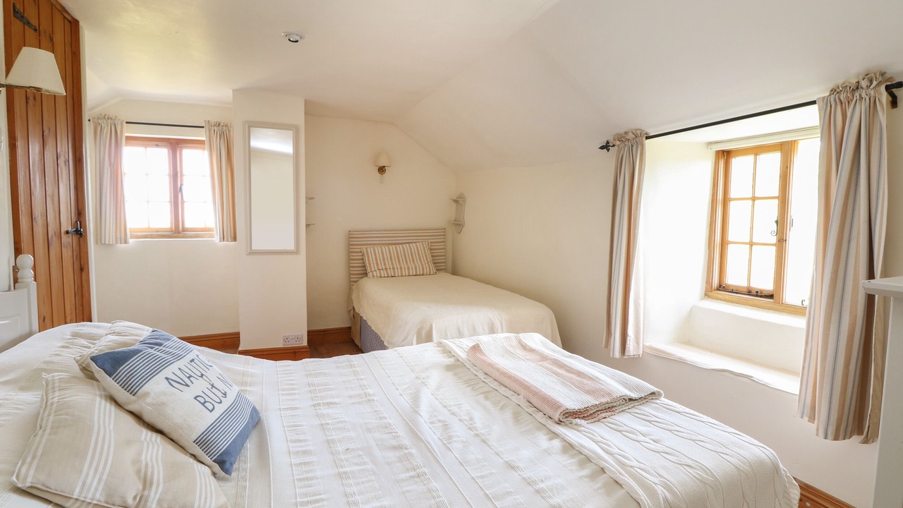 Photo of Others in Helford Passage