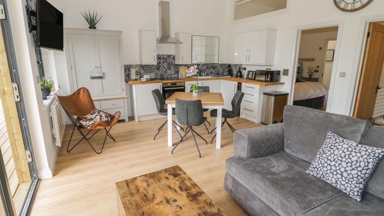 Photo of Others in Weston under Penyard